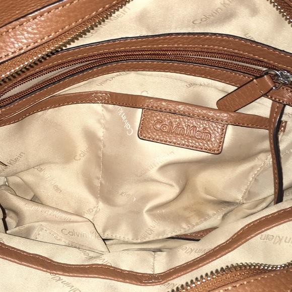 Calvin Klein Triple Gusset Soft Leather Satchel - Picture 3 of 8